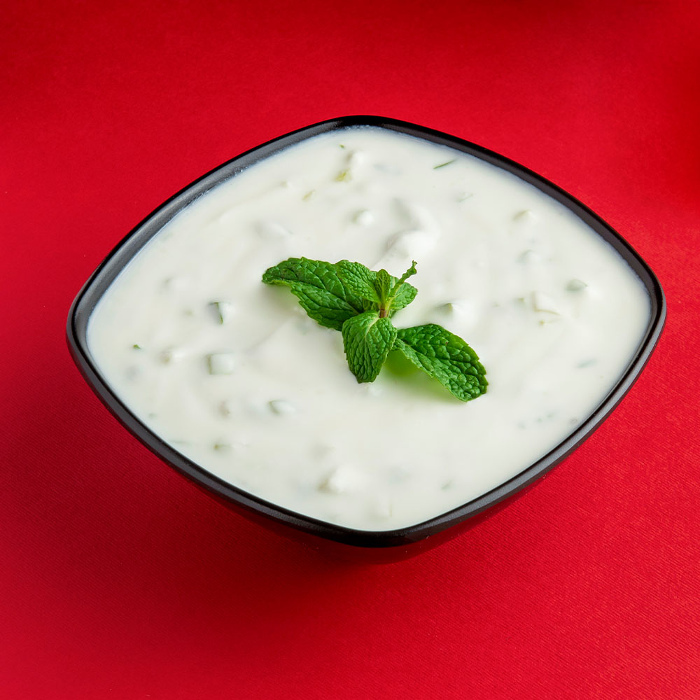 سلطة زبادي بالخيار 
